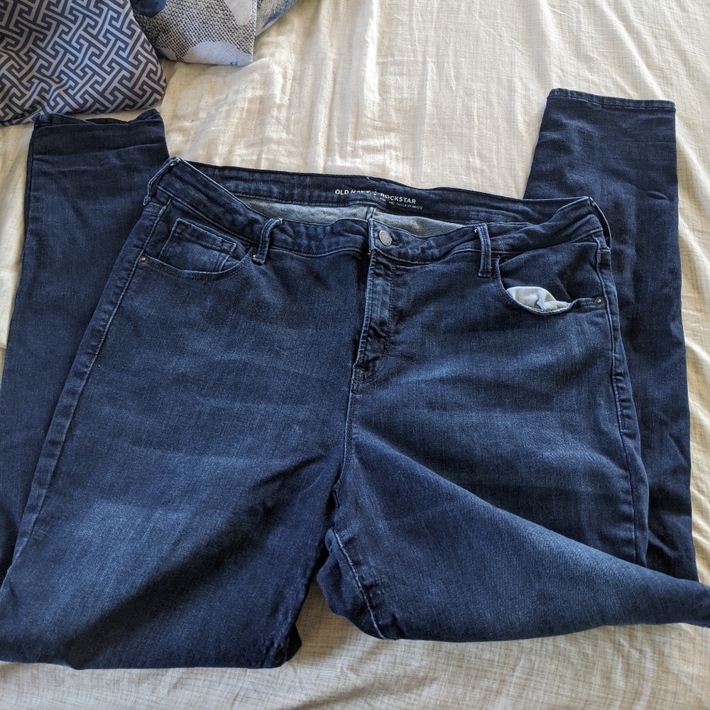 Mid-rise Rockstar Skinny Jeans